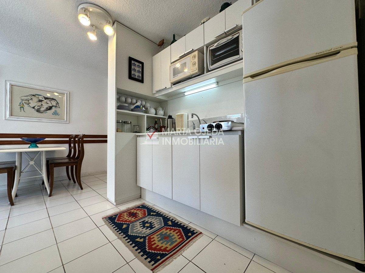 Apartamento ID.41024 - Apartamento de dos dormitorios en venta en Punta del Este.-