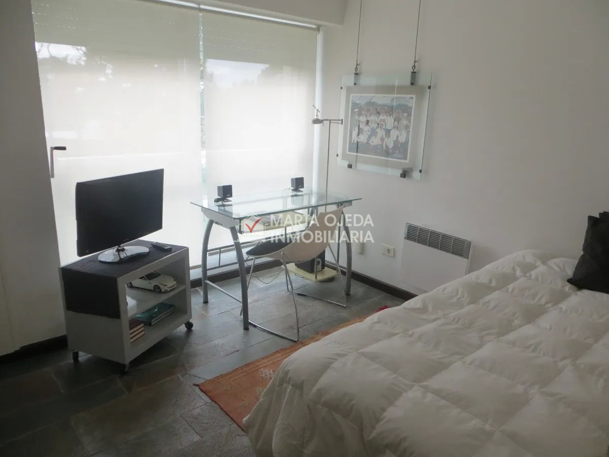 Apartamento ID.40976 - Apartamento en venta de dos dormitorios en Punta del Este
