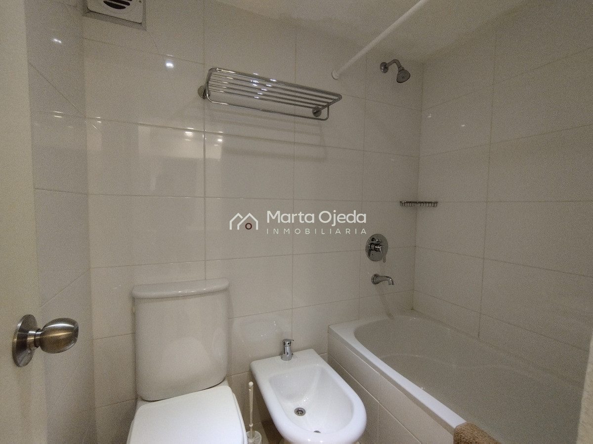 Apartamento ID.40932 - Alquiler y venta de apartamento de 3 dormitorios en Punta del Este