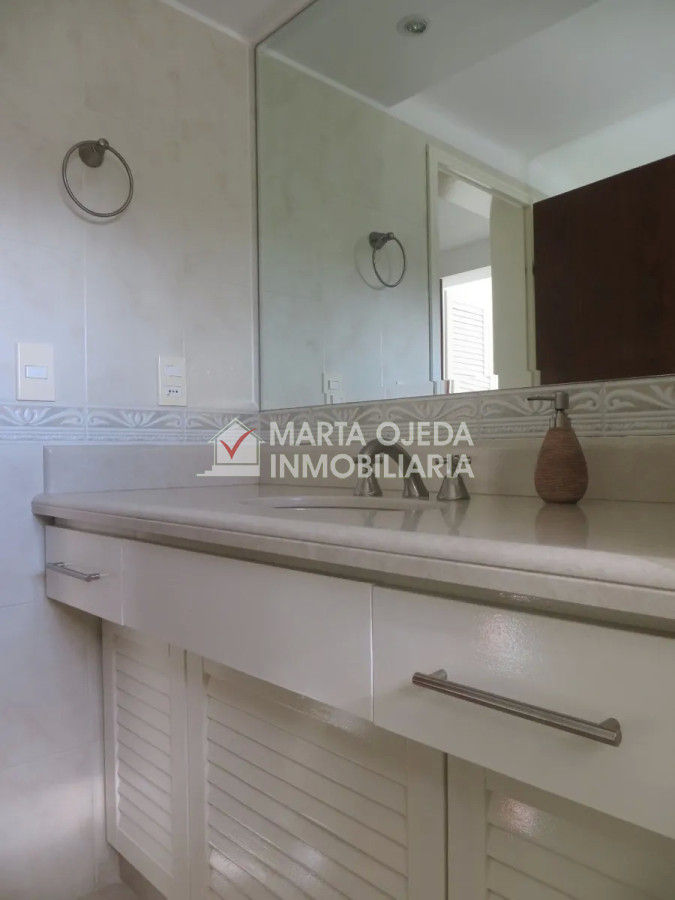 Apartamento ID.40976 - Apartamento en venta de dos dormitorios en Punta del Este