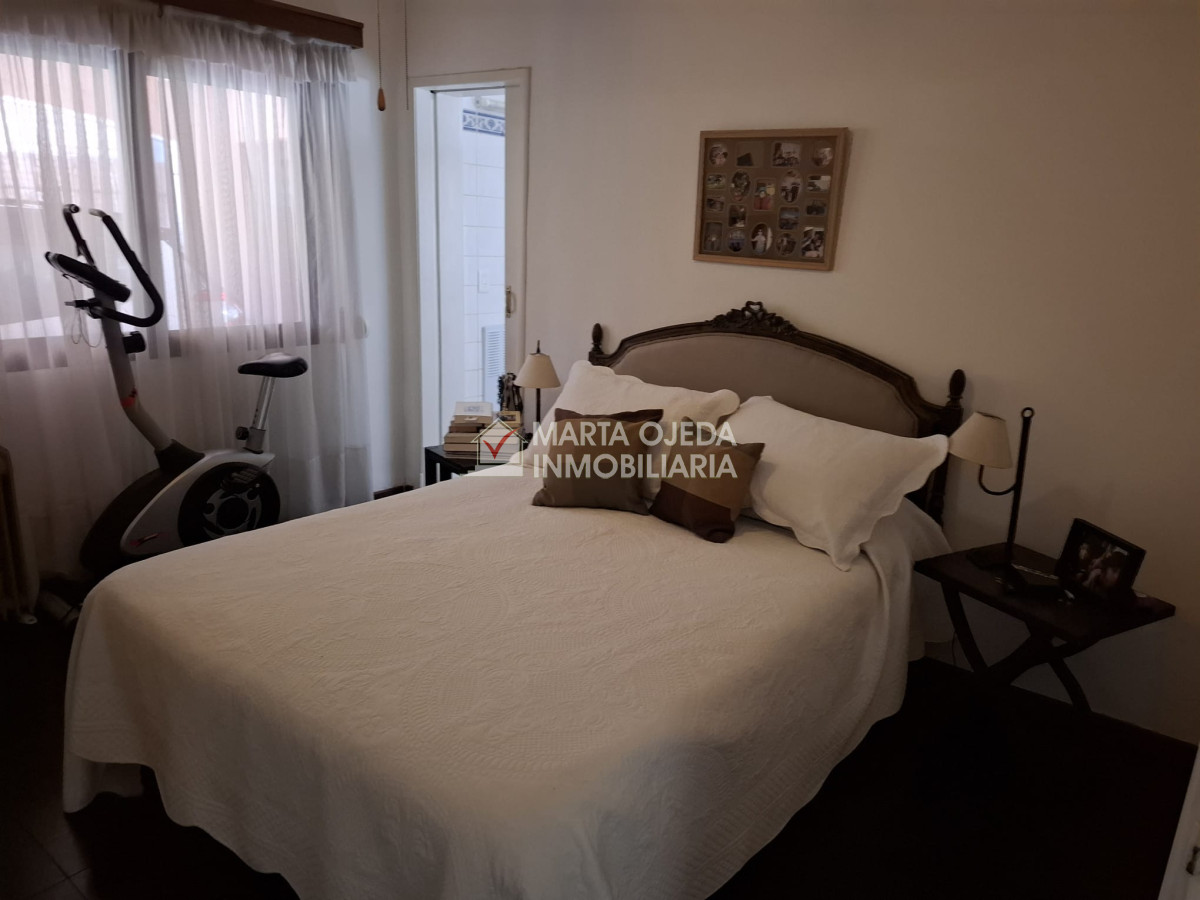 Casa ID.41000 - Casa en venta playa mansa, en impecable estado
