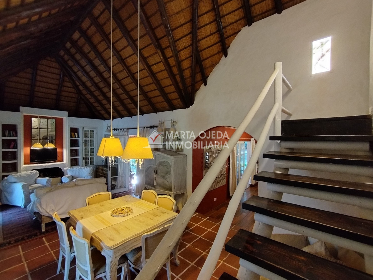 Casa ID.41102 - Casa en alquiler con piscina en Pinares