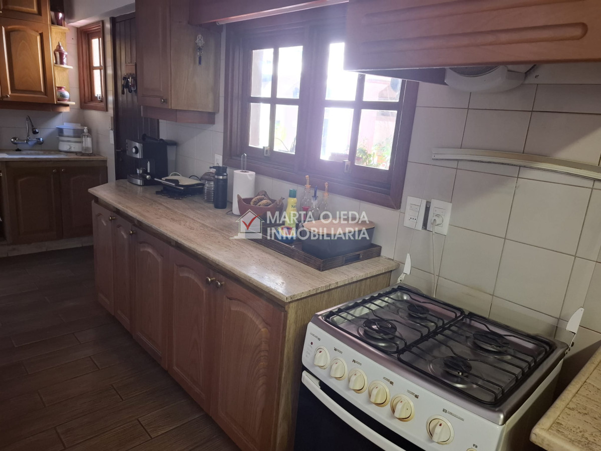 Casa ID.41000 - Casa en venta playa mansa, en impecable estado