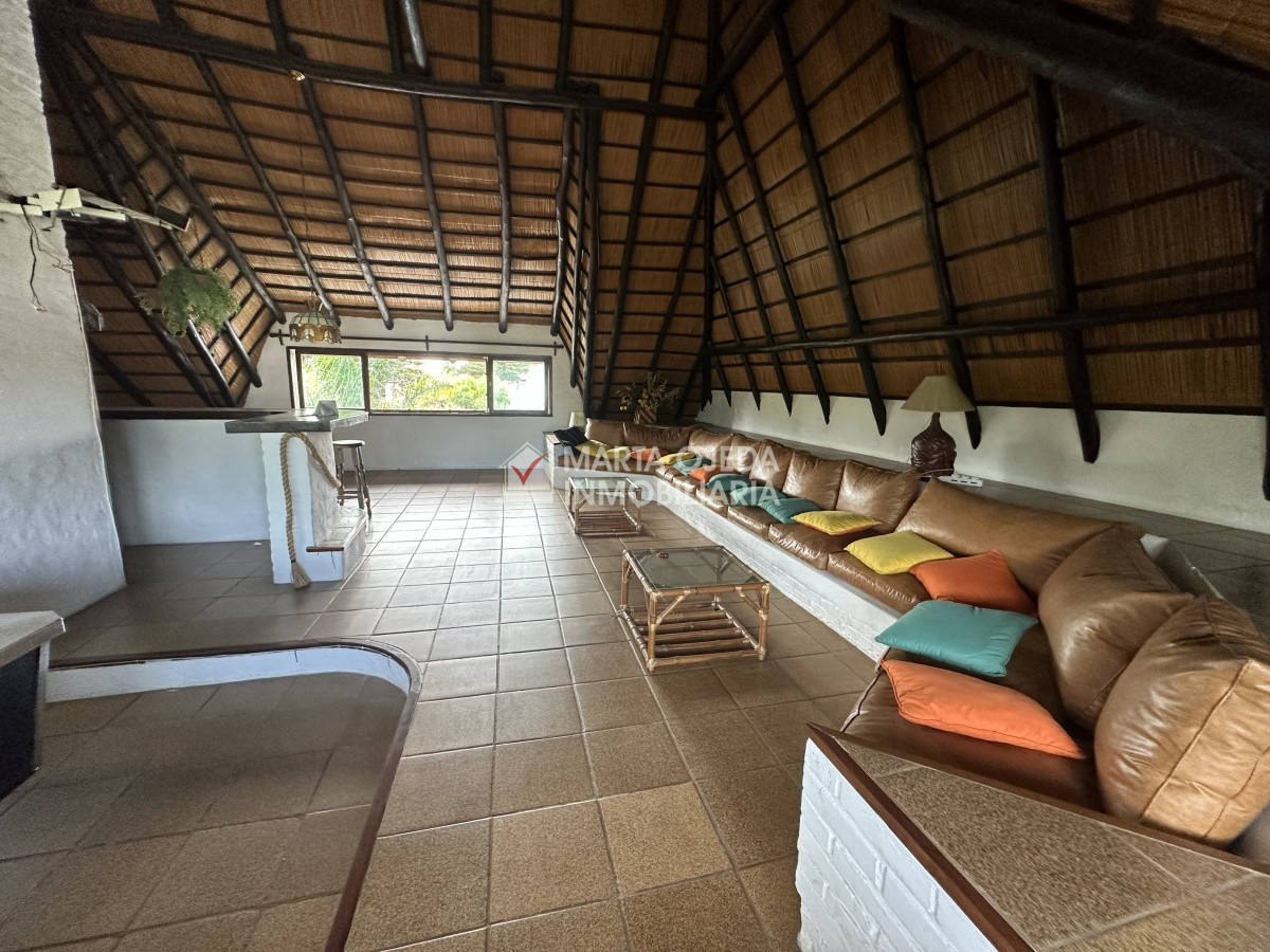 Casa ID.41001 - Casa de 7 dormitorios en venta en Punta del Este