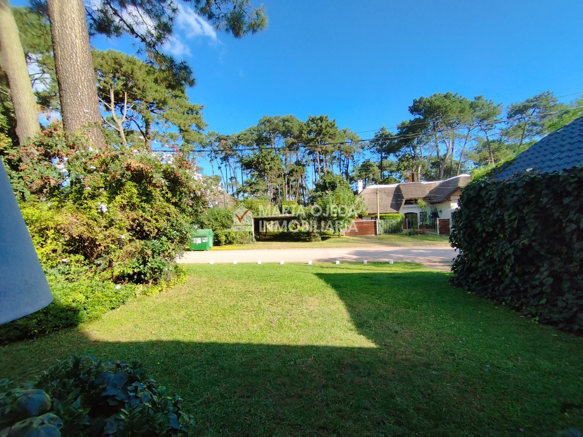 Casa ID.41102 - Casa en alquiler con piscina en Pinares