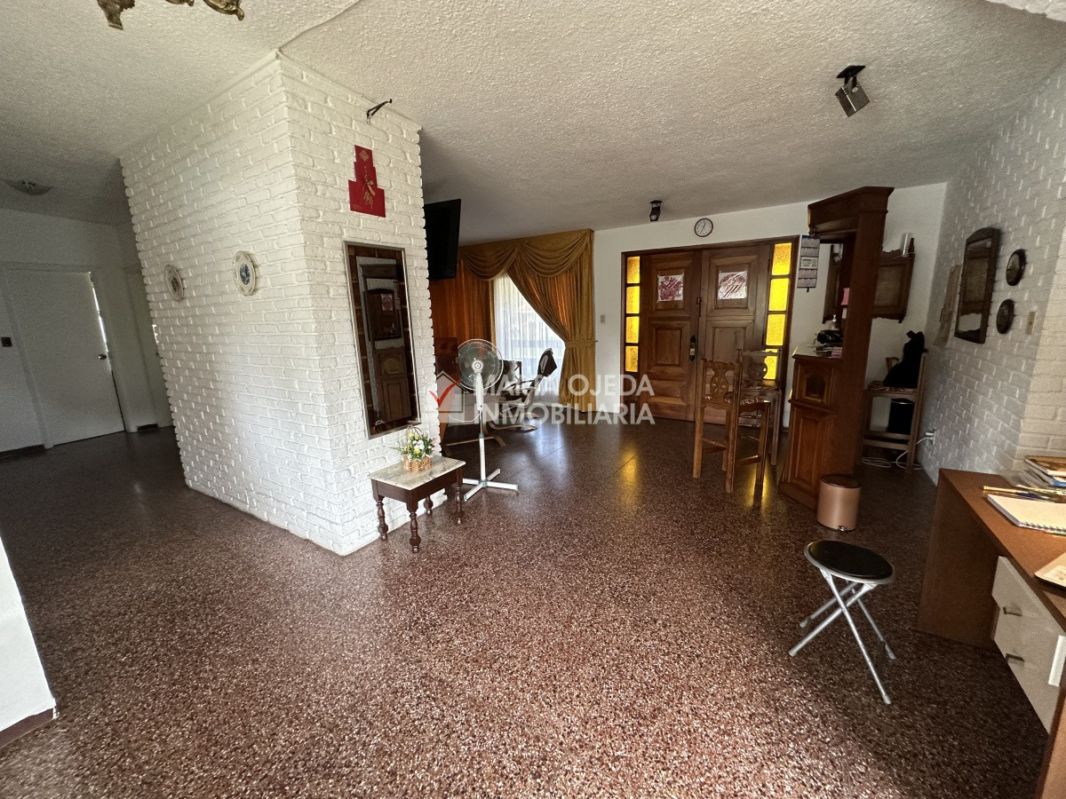 Casa ID.41001 - Casa de 7 dormitorios en venta en Punta del Este