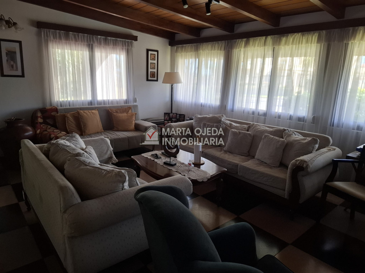 Casa ID.41000 - Casa en venta playa mansa, en impecable estado