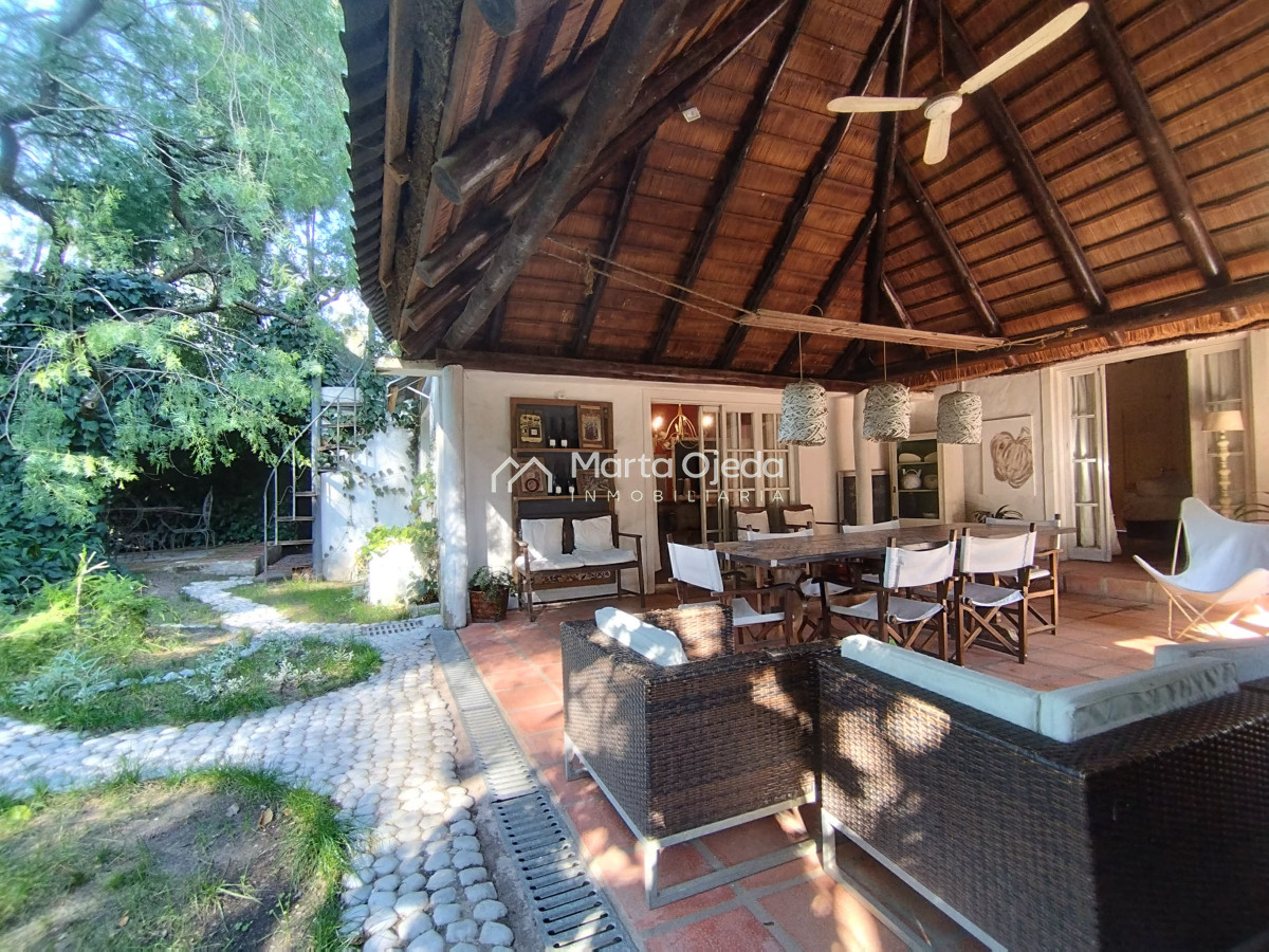 Casa ID.41102 - Casa en alquiler con piscina en Pinares