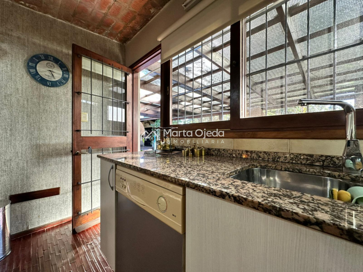 Casa ID.41531 - Venta de casas de dos dormitorios en Pinares