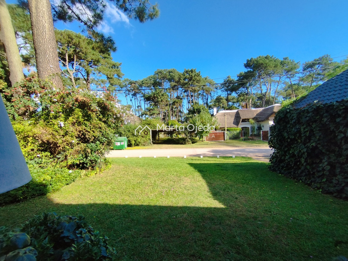 Casa ID.41102 - Casa en alquiler con piscina en Pinares