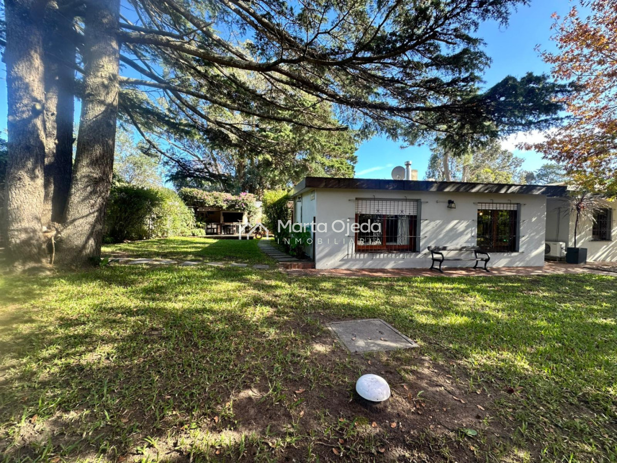 Casa ID.41531 - Venta de casas de dos dormitorios en Pinares