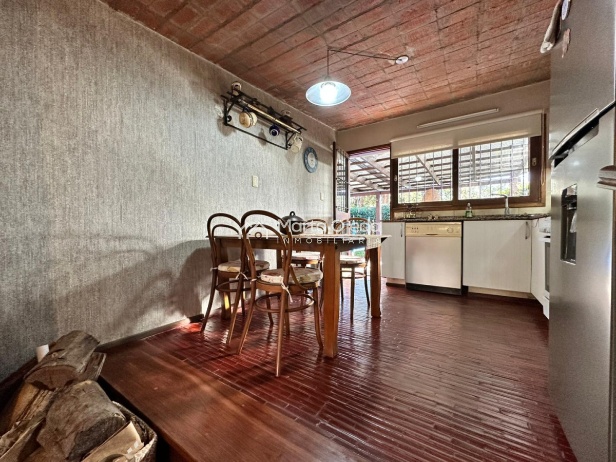 Casa ID.41531 - Venta de casas de dos dormitorios en Pinares