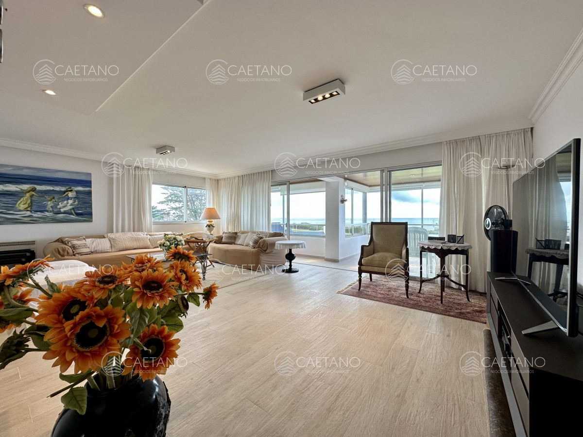 Brava - GoPunta - Portal Inmobiliario de Punta del Este - Maldonado