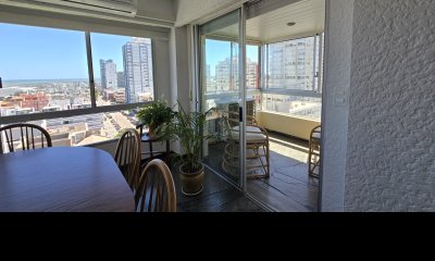 Apartamento en venta de 3 dormitorios en Punta del Este