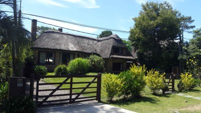 Alquiler y venta de casa de 3 dormitorios en Punta del Este
