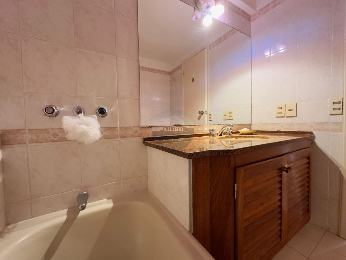 Apartamento ID.6384 - APARTAMENTO EN VENTA 2 DORMITORIOS EN PENINSULA 