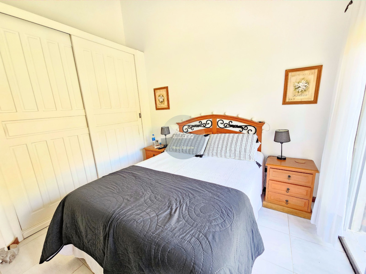 Casa ID.6088 - VENTA DE CASA DE 2 DORMITORIOS Y MEDIO EN ROOSEVELT