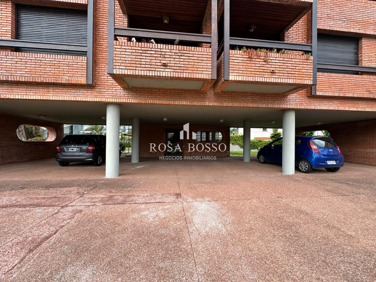 Apartamento ID.9784 - Apartamento Venta 2 dormitorios Mansa Punta del Este