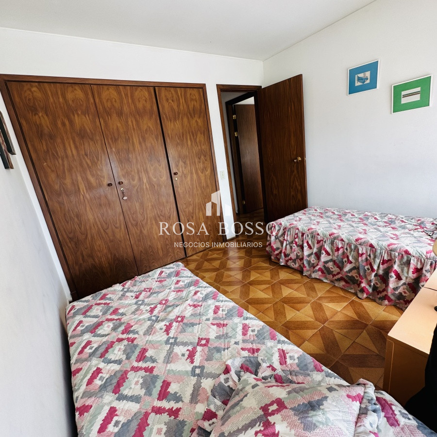 Apartamento ID.7389 - Venta y alquiler de apartamento de 3 dormitorios en Punta del Este