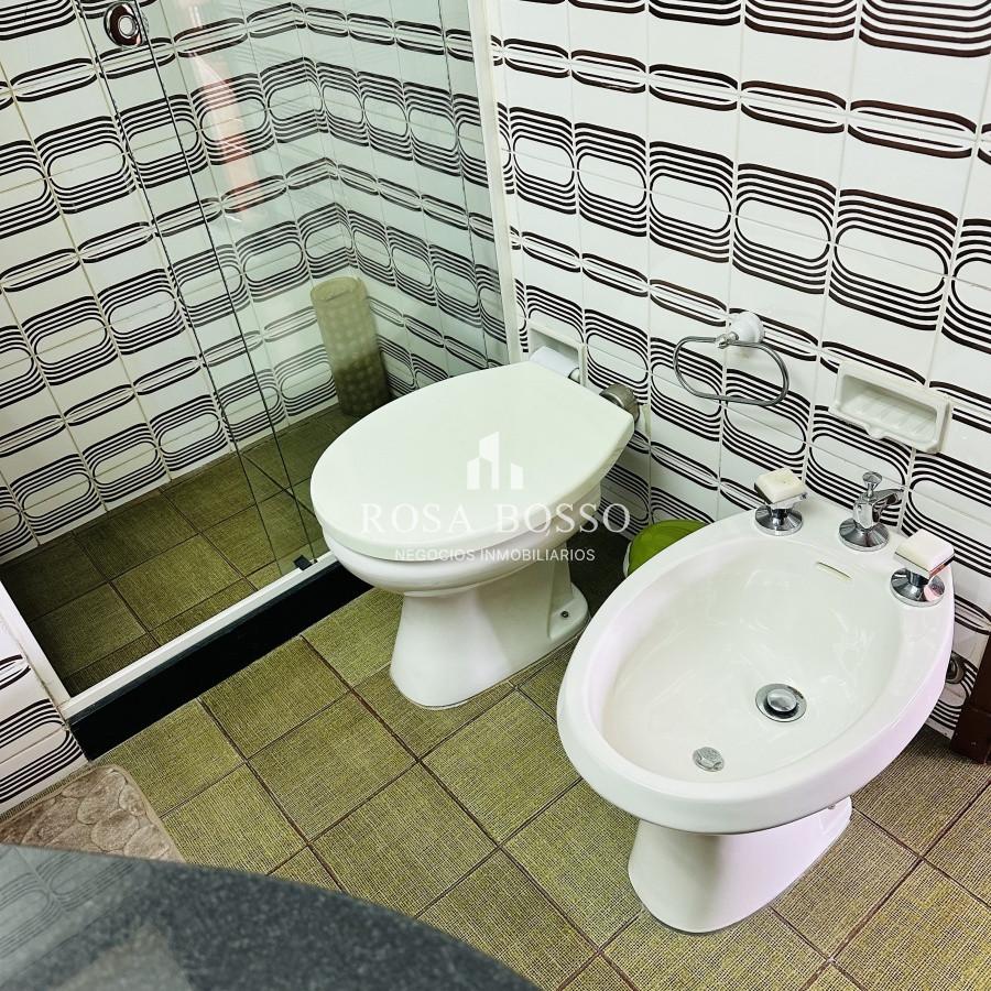 Apartamento ID.7389 - Venta y alquiler de apartamento de 3 dormitorios en Punta del Este
