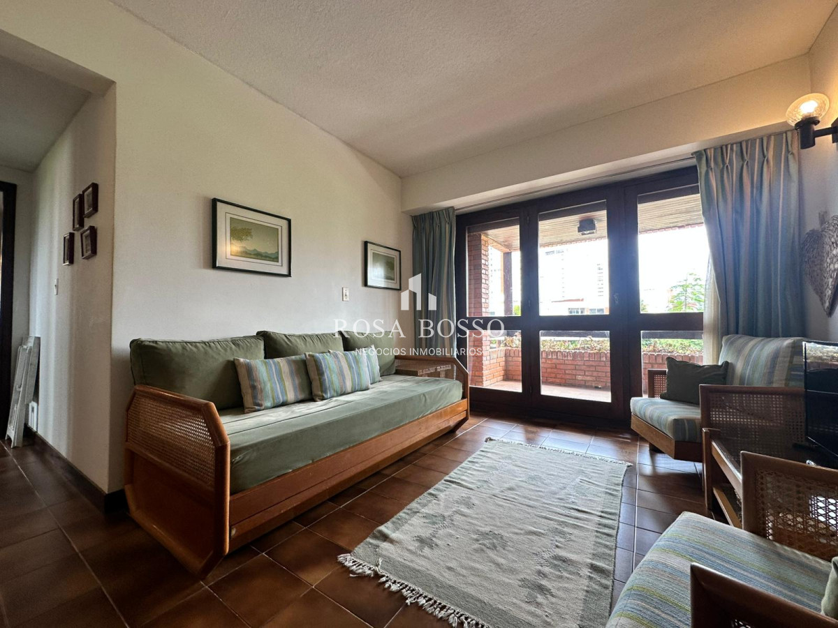 Apartamento ID.9784 - Apartamento Venta 2 dormitorios Mansa Punta del Este