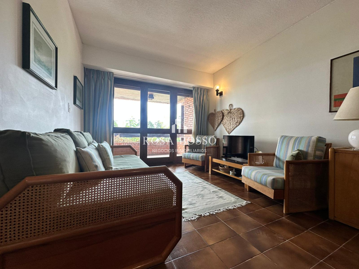 Apartamento ID.9784 - Apartamento Venta 2 dormitorios Mansa Punta del Este