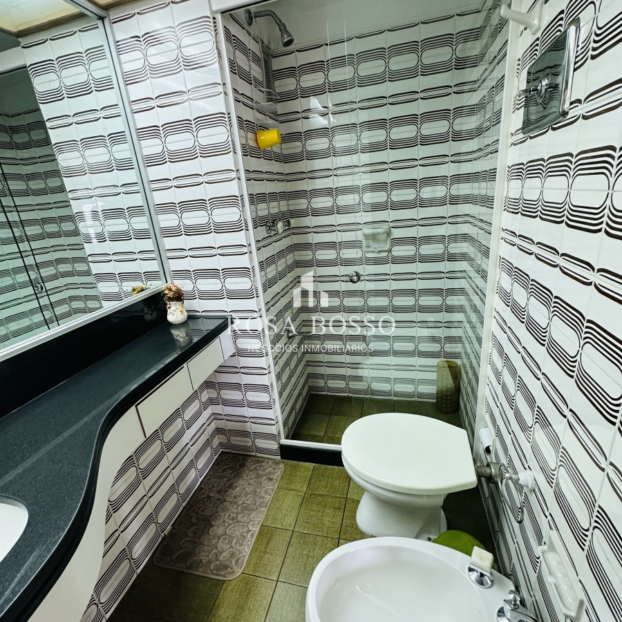 Apartamento ID.7389 - Venta y alquiler de apartamento de 3 dormitorios en Punta del Este