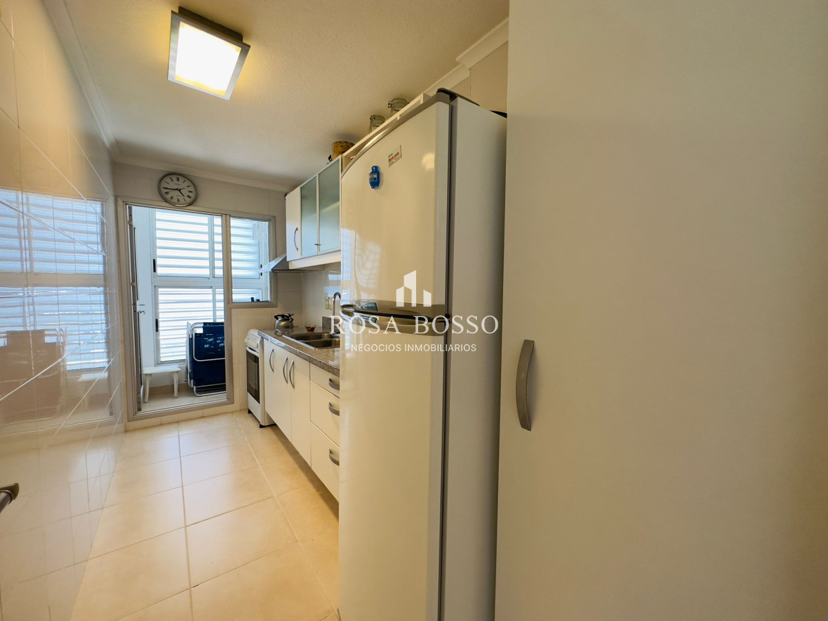 Apartamento ID.7249 - Venta y alquiler de apartamento de dos dormitorios en Punta del Este