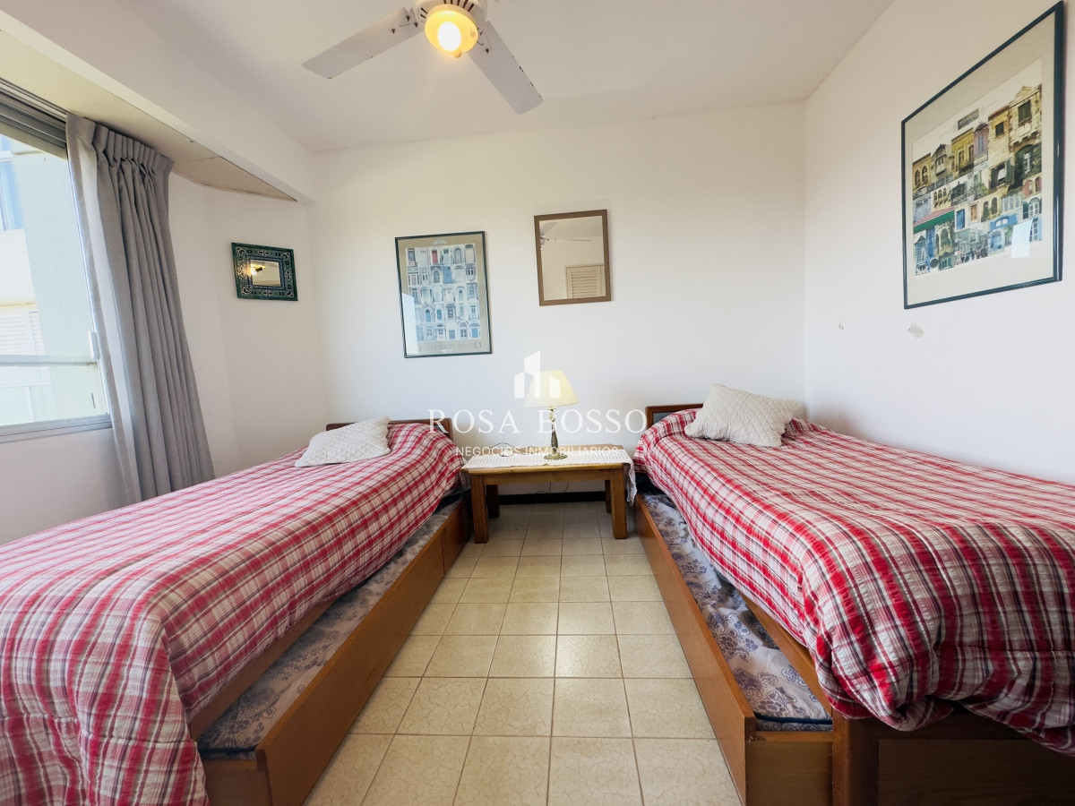 Apartamento ID.9791 - Venta de Apartamento de 2 dormitorios Roosevelt Punta del Este