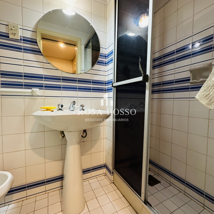 Apartamento ID.7389 - Venta y alquiler de apartamento de 3 dormitorios en Punta del Este