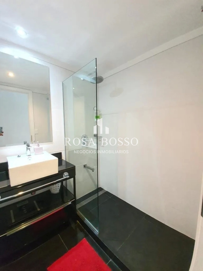 Apartamento ID.8420 - Apartamento en VENTA, 3 dormitorios, 3 suites, moderno, punta del este.