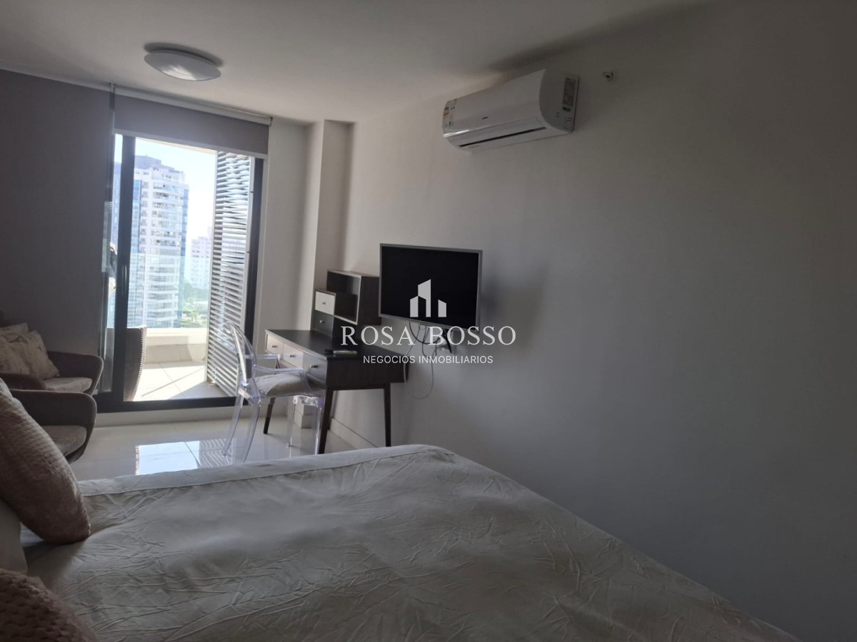 Apartamento ID.8420 - Apartamento en VENTA, 3 dormitorios, 3 suites, moderno, punta del este.