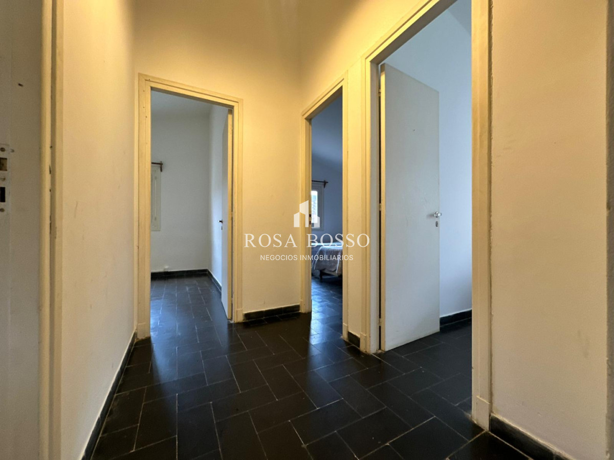 Apartamento ID.9871 - Casa de 3 dormitorios en venta en Cantegril