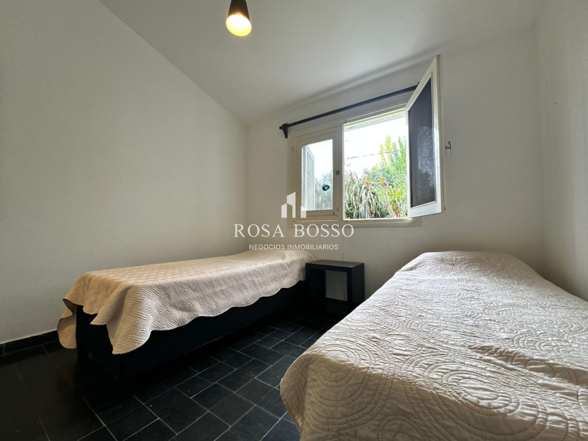 Apartamento ID.9871 - Casa de 3 dormitorios en venta en Cantegril