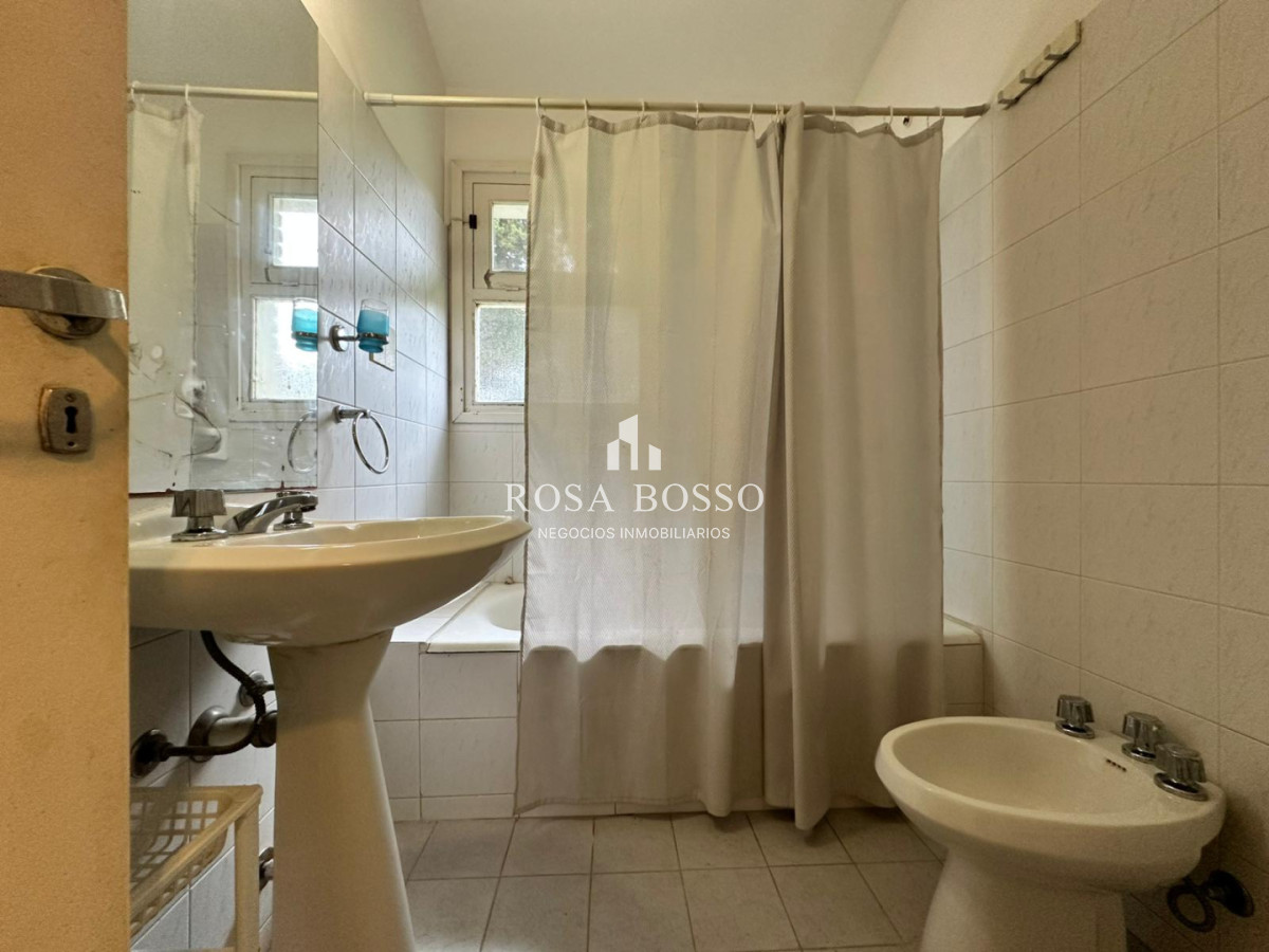 Apartamento ID.9871 - Casa de 3 dormitorios en venta en Cantegril