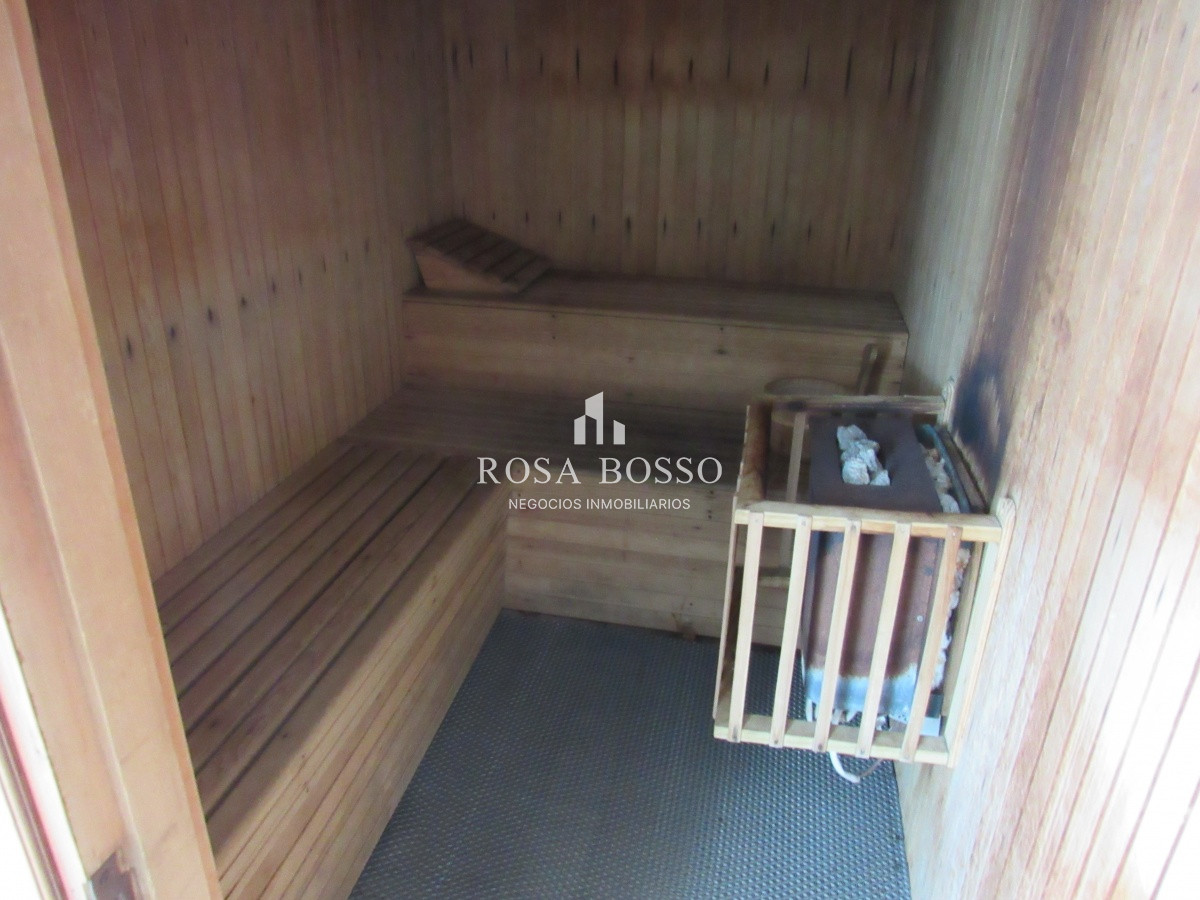 Apartamento ID.9957 - Apartamento en venta de dos dormitorios, Punta del Este.