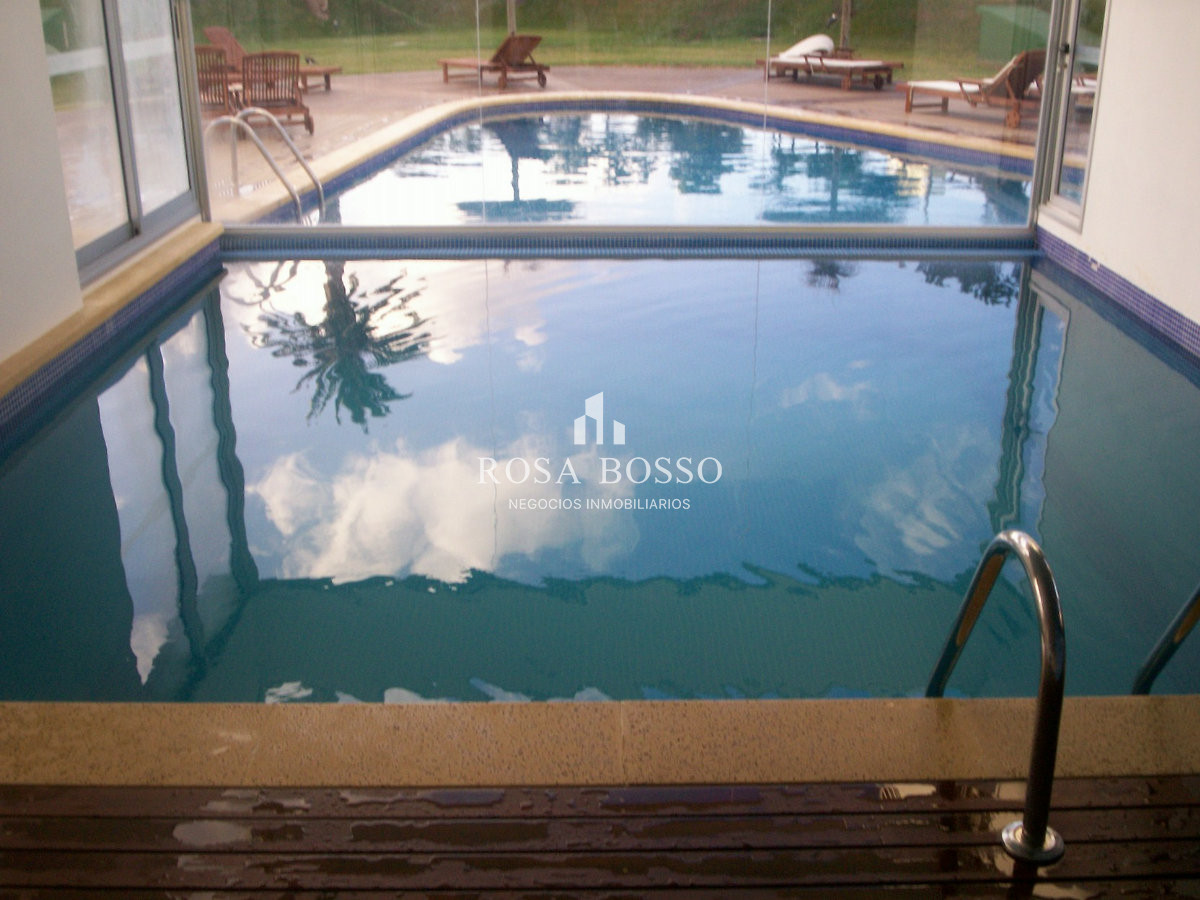 Apartamento ID.7249 - Venta y alquiler de apartamento de dos dormitorios en Punta del Este