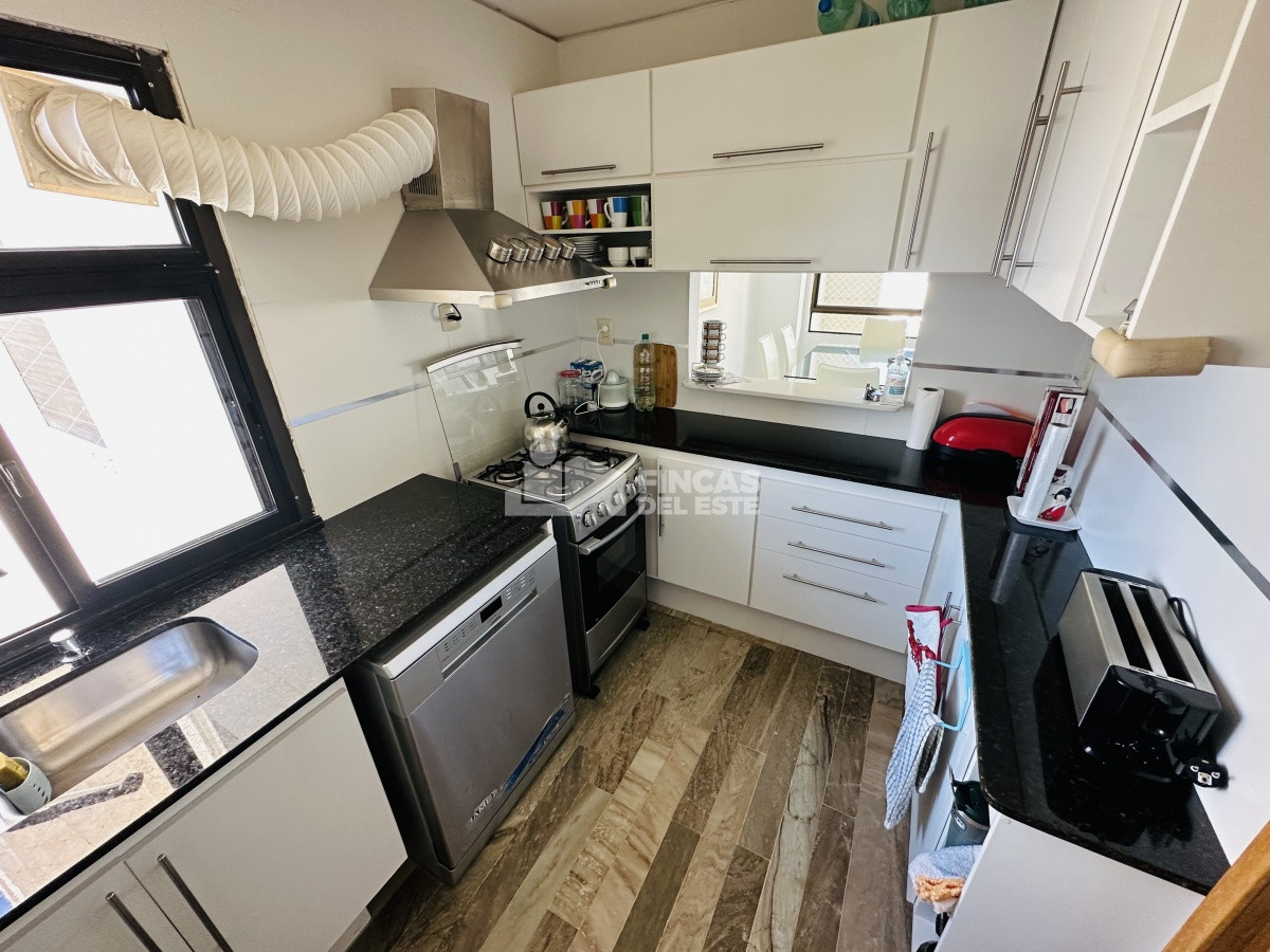 Apartamento ID.2555/Apartamento-frente-al-Mar-en-Playa-Brava-de-3-dormitorios- - Apartamento frente al Mar en Playa Brava de 3 dormitorios 