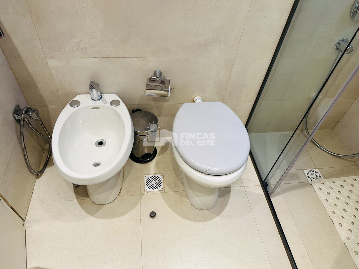 Apartamento ID.2555/Apartamento-frente-al-Mar-en-Playa-Brava-de-3-dormitorios- - Apartamento frente al Mar en Playa Brava de 3 dormitorios 