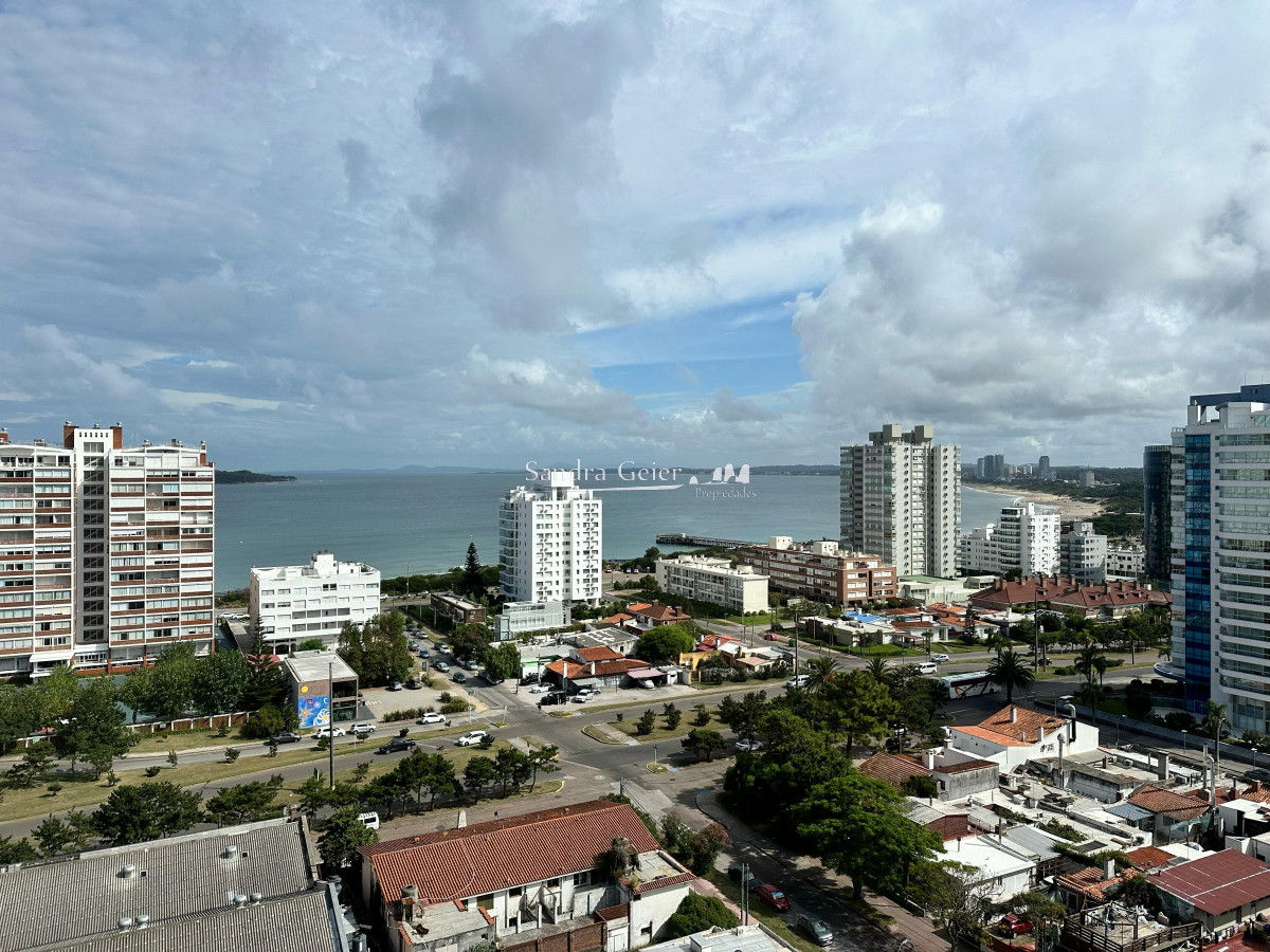 Apartamento ID.2962 - Apartamento de 3 dormitorios en venta en Punta del Este