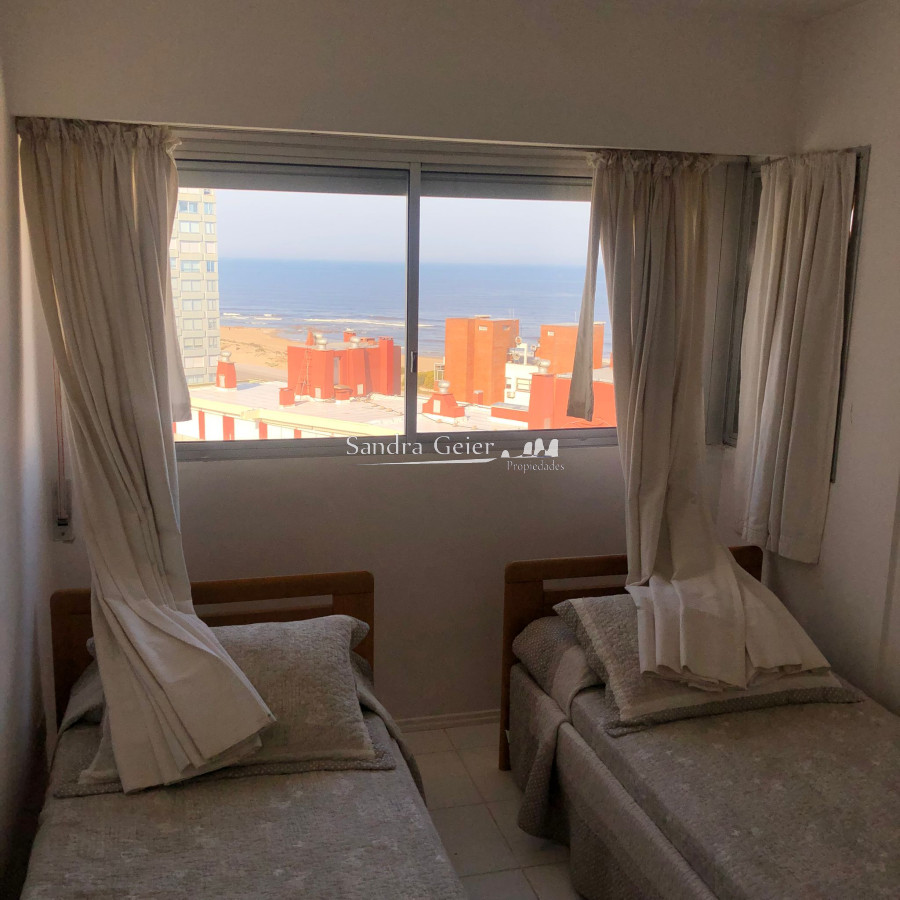 Apartamento ID.2083 - Venta de apartamento de 3 dormitorios en Punta del Este