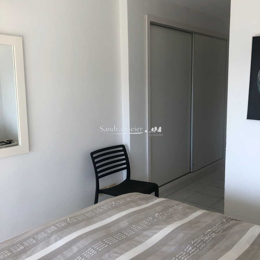 Apartamento ID.2083 - Venta de apartamento de 3 dormitorios en Punta del Este