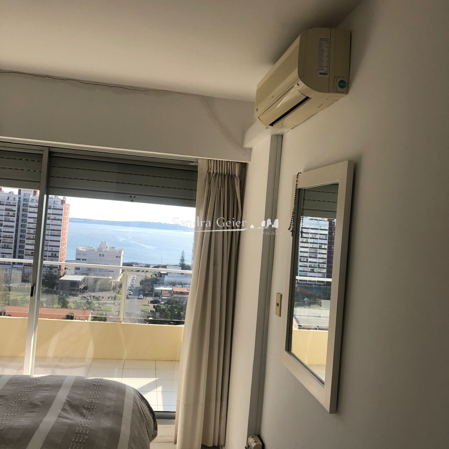 Apartamento ID.2083 - Venta de apartamento de 3 dormitorios en Punta del Este