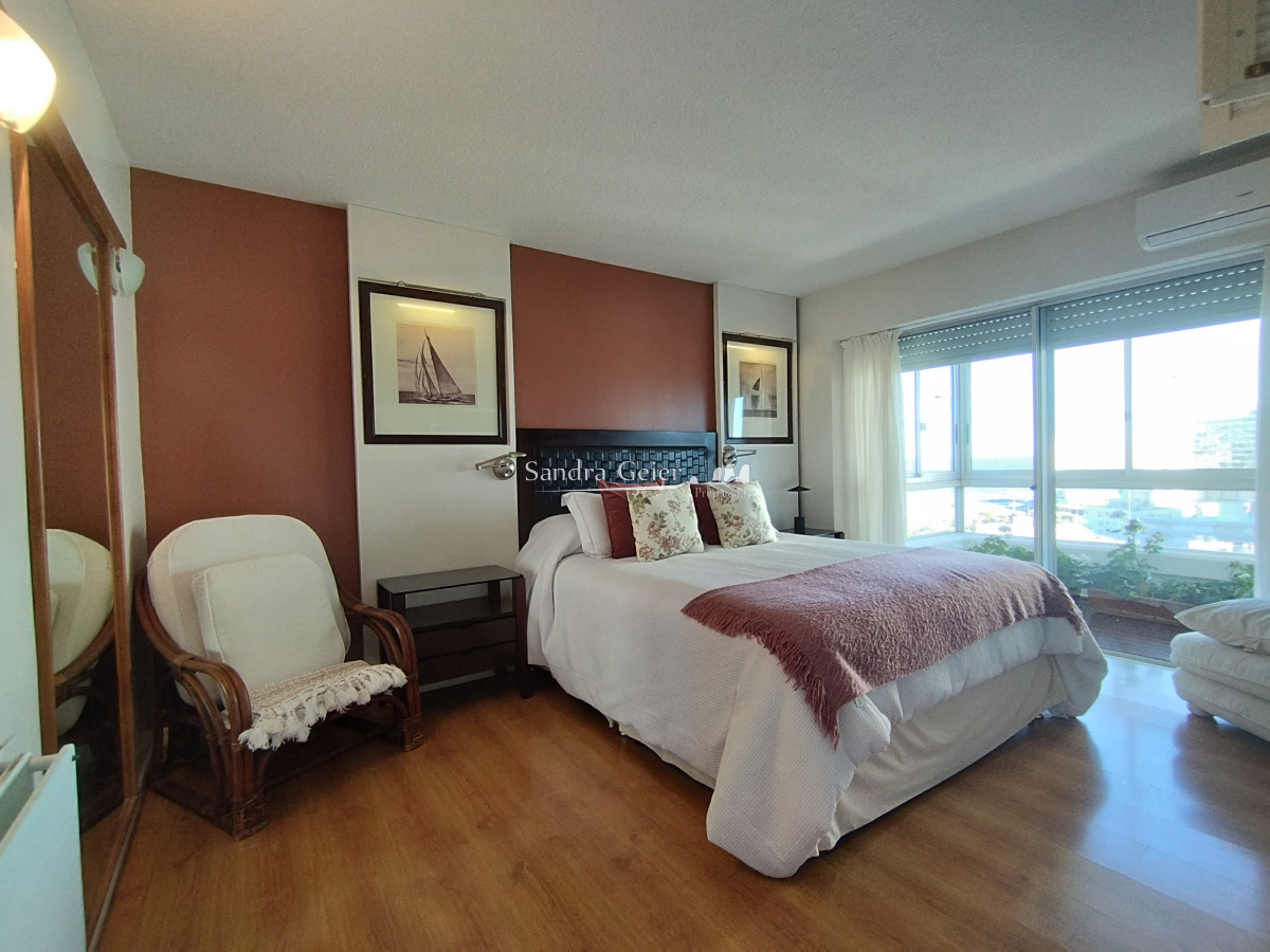 Apartamento ID.3123 - apartamento en venta  sobre playa mansa