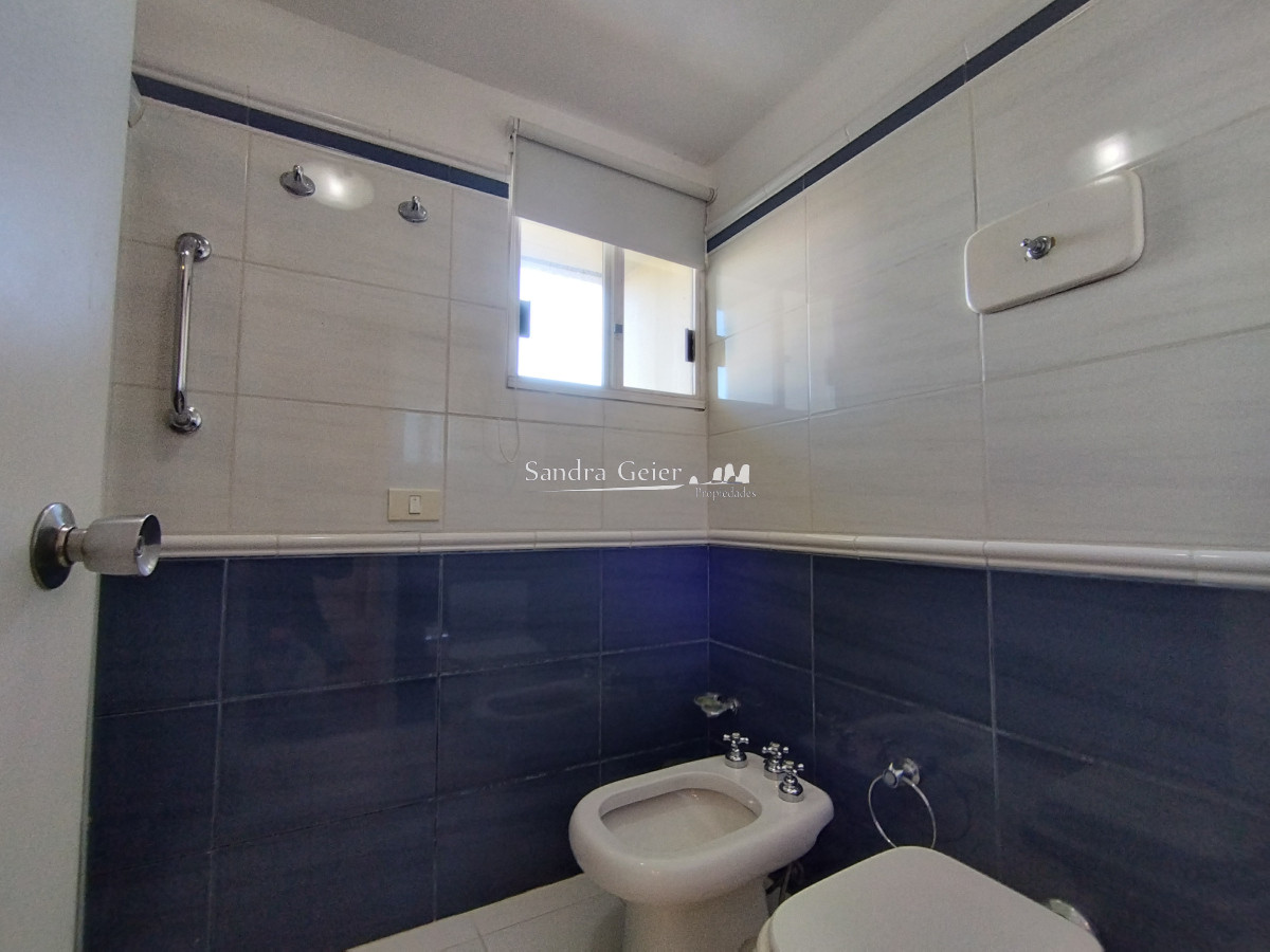 Apartamento ID.3123 - apartamento en venta  sobre playa mansa