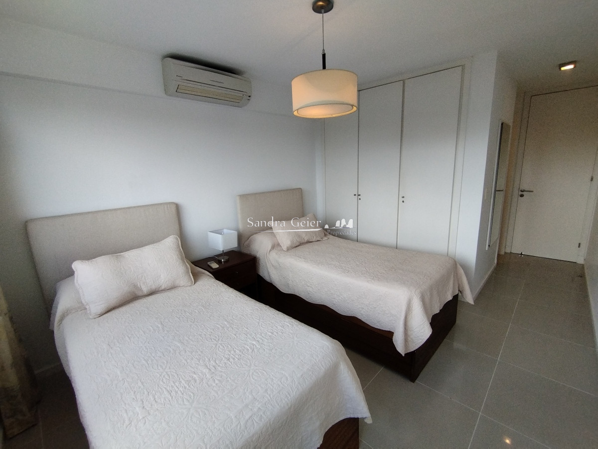 Apartamento ID.2004 - VENTA DE APARTAMENTO ZONA BRAVA QUARTIER DEL MAR