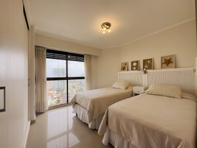 Apartamento ID.2150 - Apartamento en Punta del Este, Brava
