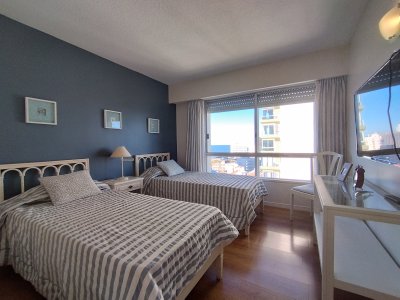 Apartamento ID.3123 - apartamento en venta  sobre playa mansa