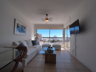 Apartamento ID.2961 - Apartamento de dos dorm. en venta en Punta del Este 10971