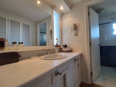 Apartamento ID.3123 - apartamento en venta  sobre playa mansa